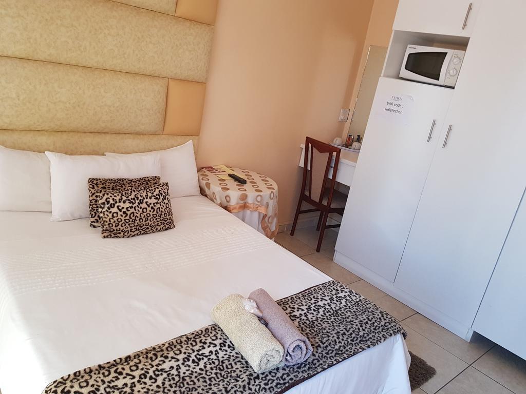 Ethen Guesthouse Полокване Экстерьер фото